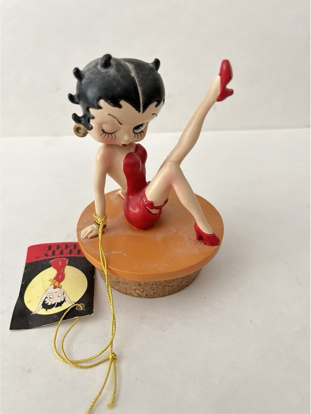 Vintage Betty Boop Slide In A Pose Leg Up Figure sculpture Gift